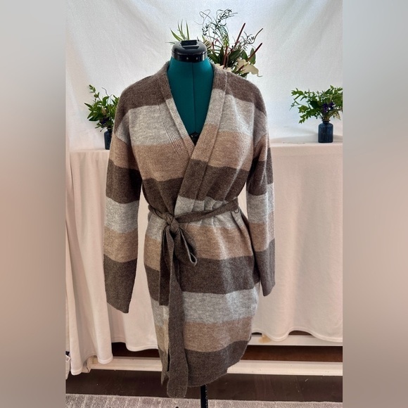 🧣🧣ANN TAYLOR OPEN FRONT CARDIGAN/DUSTER 🧣🧣 - Picture 2 of 6